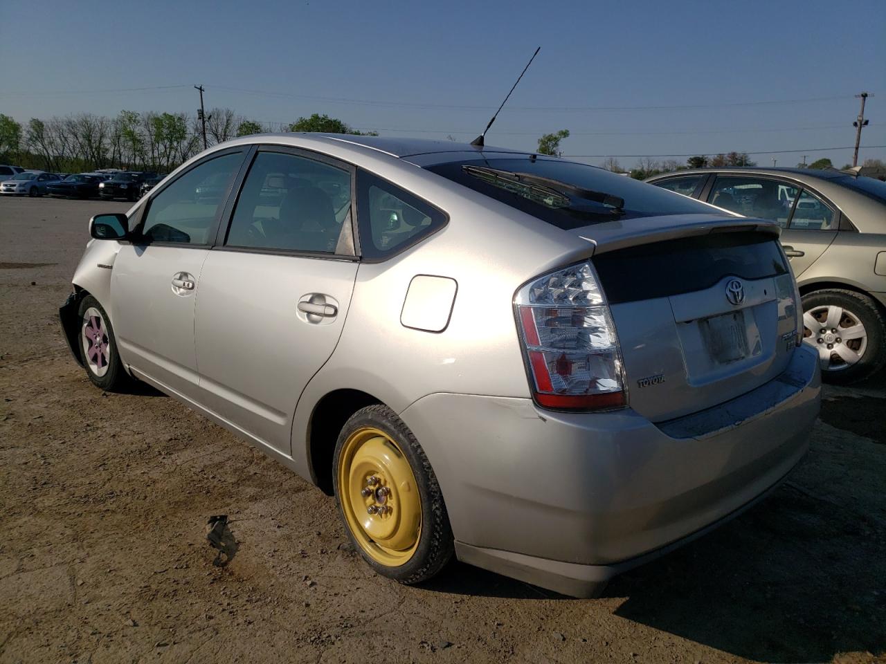 Photo 3 from auction – 2008 TOYOTA PRIUS with VIN JTDKB20U087723769