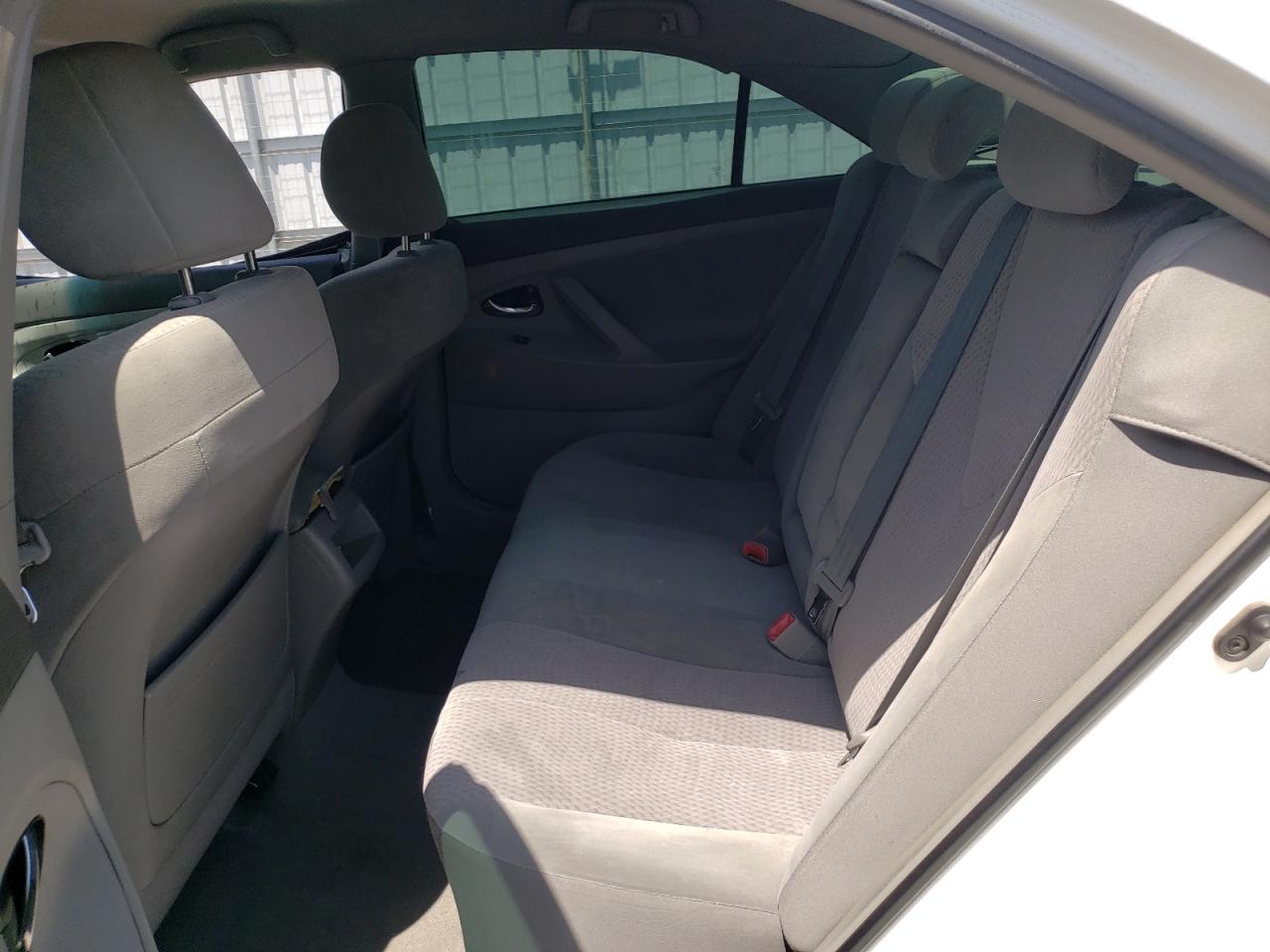 صورة رقم 6 من المزاد - 2011 TOYOTA UK مع VIN 4T4BF3EK8BR135176