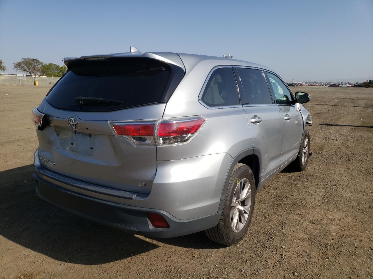 Photo 14 from auction – 2015 TOYOTA HIGHLANDER with VIN 5TDZKRFH1FS059809