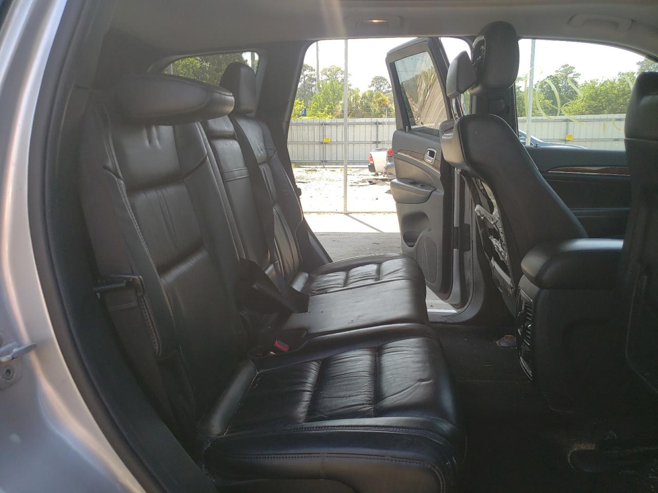 Photo 6 from auction – 2011 JEEP GRAND CHER with VIN 1J4RR5GG1BC719394