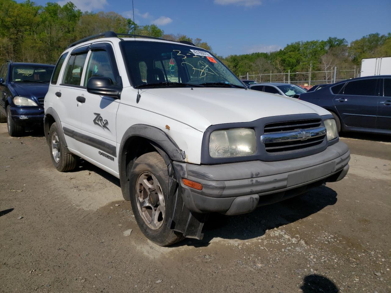 Zdjęcie 1 z aukcji – 2002 CHEVROLET TRACKER ZR z VIN 2CNBJ734826913673
