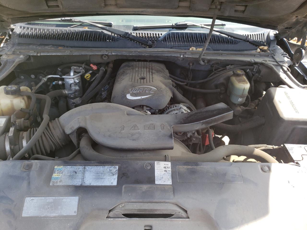 Photo 7 from auction – 2002 CHEVROLET SUBURBAN K with VIN 1GNFK16T42J222301