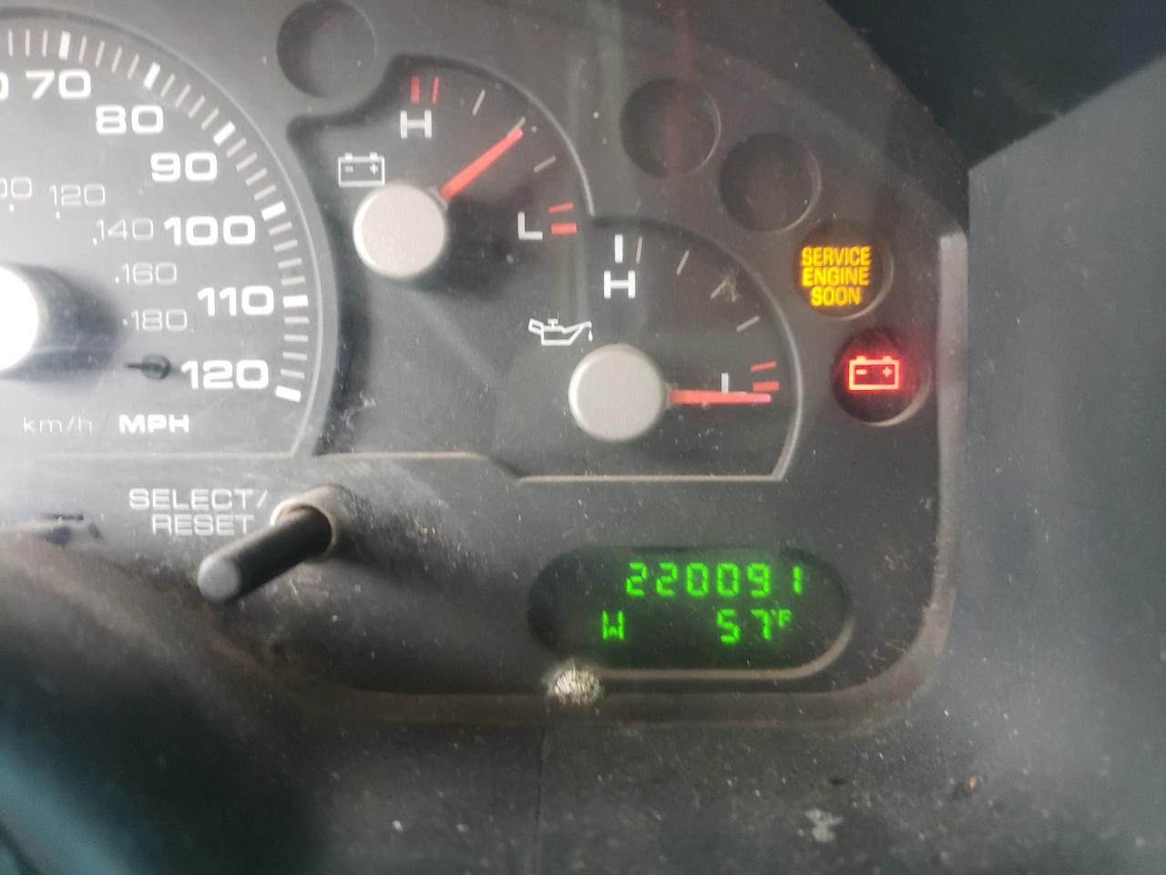 Фото 8 с аукциона – 2003 FORD EXPLORER X с VIN 1FMZU63KX3UC43058