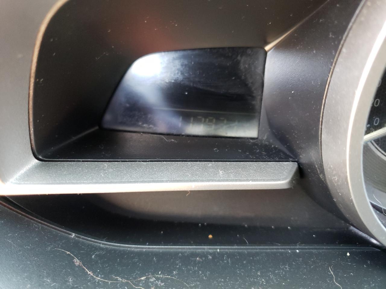 Photo 8 from auction – 2014 MAZDA 3 TOURING with VIN JM1BM1V71E1110291