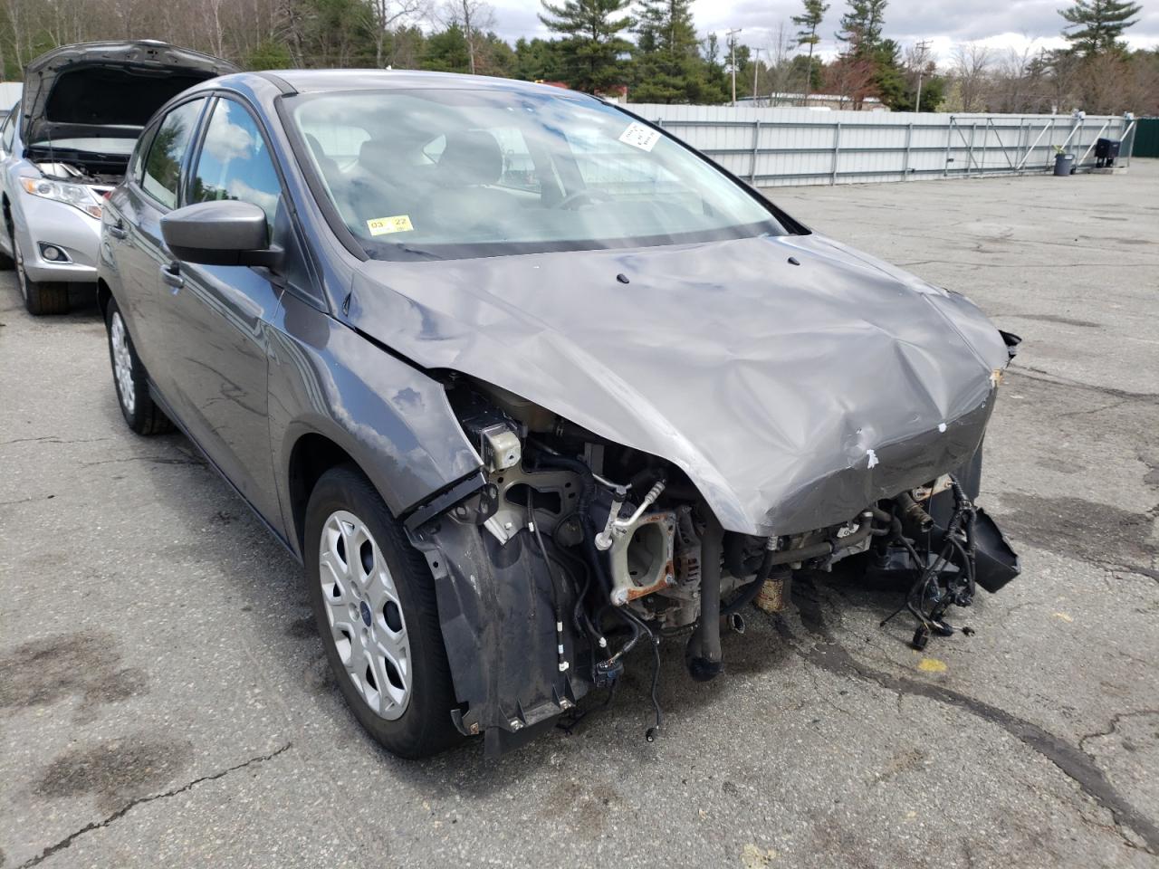 FORD FOCUS SE 2012 con VIN 1FAHP3K25CL441517 - Foto de la subasta