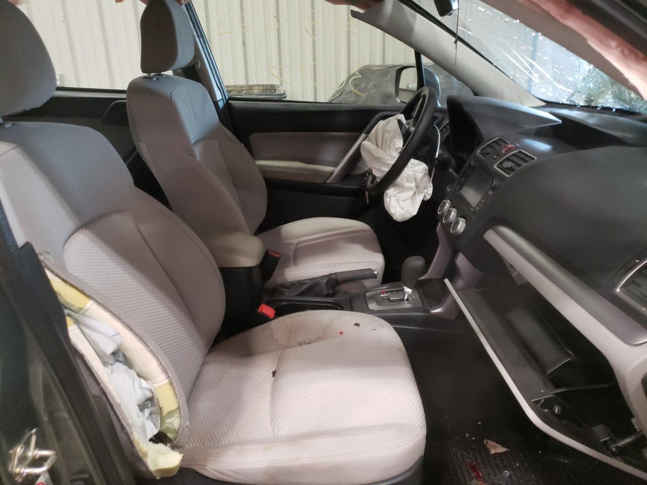 Фото 5 с аукциона – 2017 SUBARU FORESTER 2 с VIN JF2SJABCXHH525035