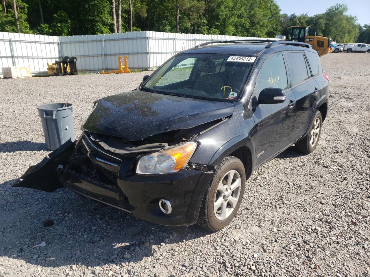 Photo 2 from auction – 2011 TOYOTA RAV4 LIMIT with VIN 2T3YF4DV2BW062576