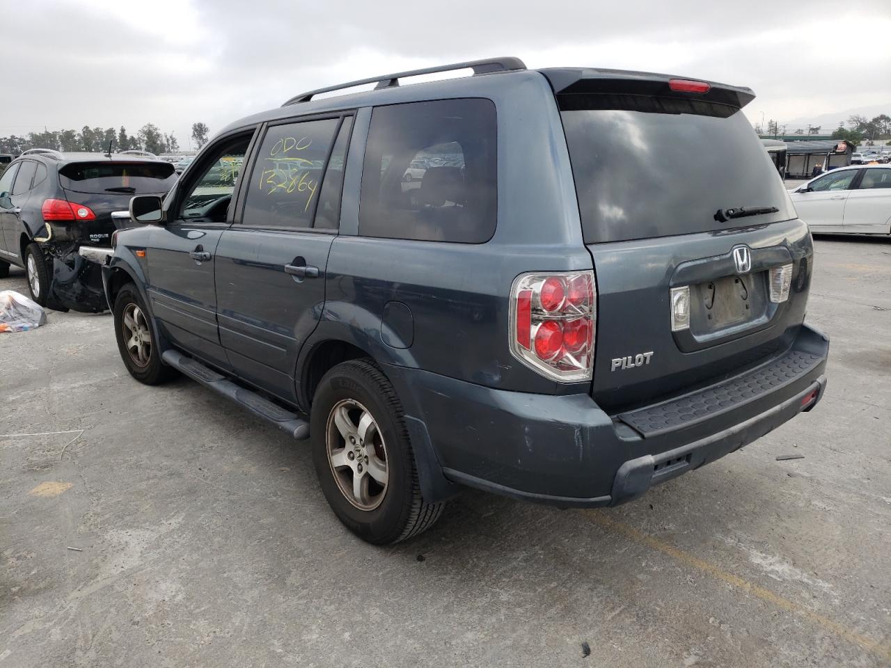 Foto 3 de la subasta – 2006 HONDA PILOT EX con VIN 5FNYF28566B043118