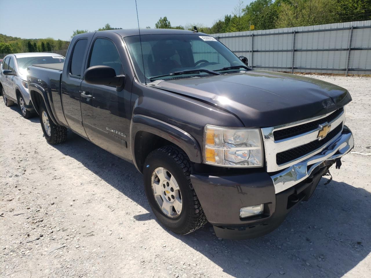 CHEVROLET SILVERADO 2011 z numerem VIN 1GCRKSE37BZ239995 - Zdjęcie z aukcji