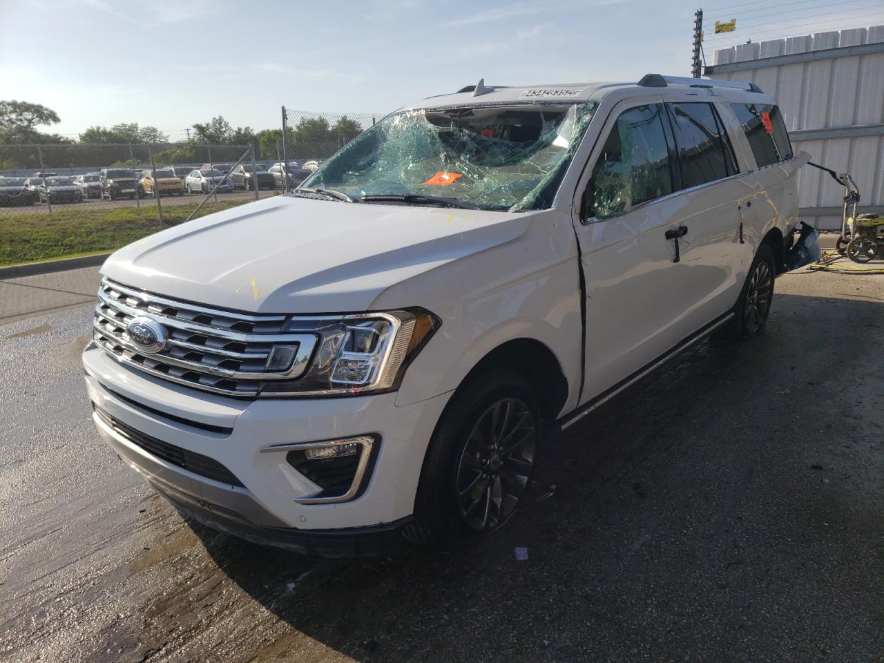 Photo 2 from auction – 2021 FORD EXPEDITION with VIN 1FMJK1KT7MEA09293