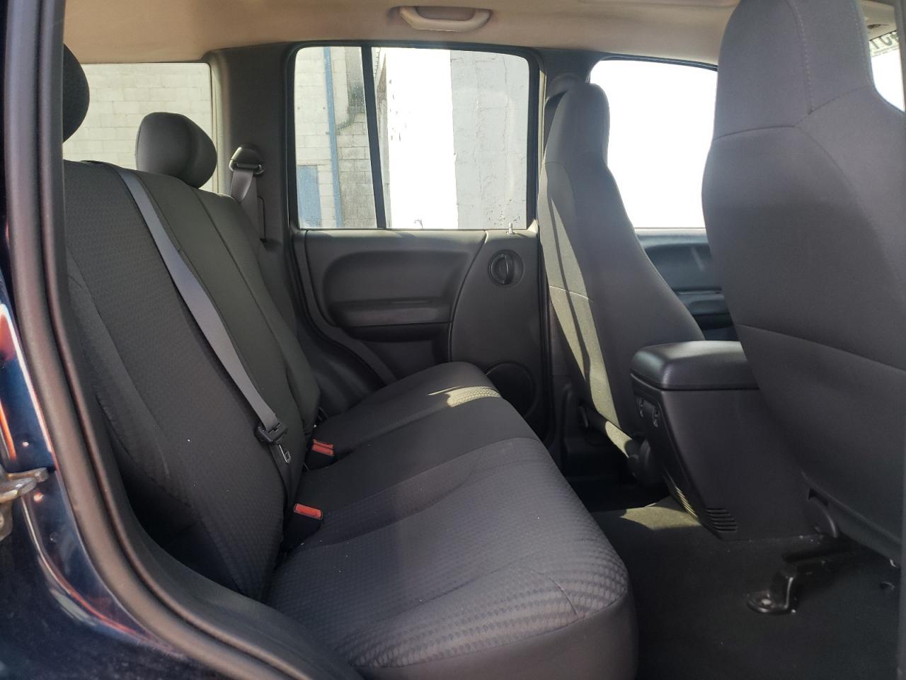 Photo 6 from auction – 2003 JEEP LIBERTY SP with VIN 1J4GL48K73W611724