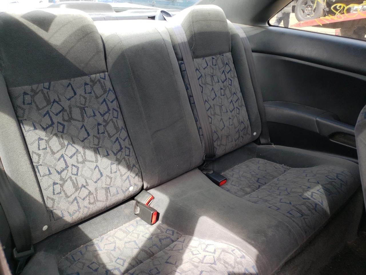 Photo 6 from auction – 2002 HONDA CIVIC with VIN 1HGEM22902L021564