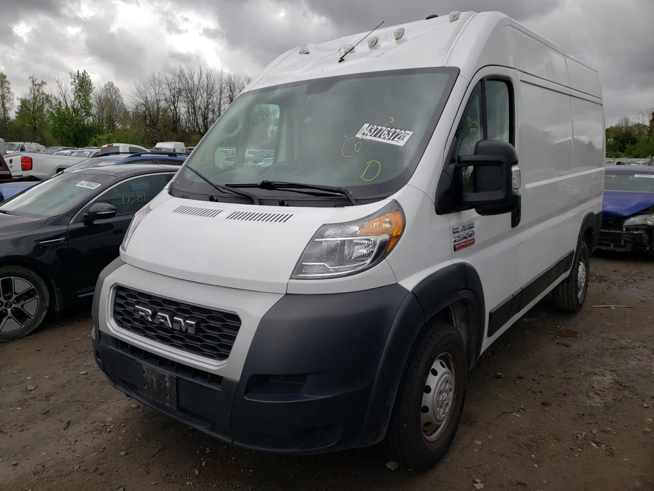 Photo 2 from auction – 2019 RAM PROMASTER with VIN 3C6TRVCG0KE522833