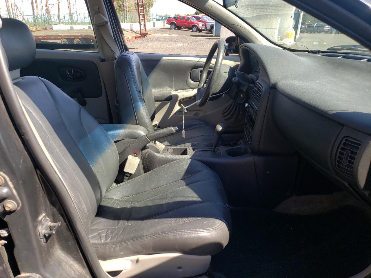 Photo 5 from auction – 2002 SATURN SL2 with VIN 1G8ZK52782Z121392