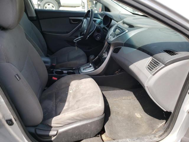 Photo 5 from auction – 2012 HYUNDAI ELANTRA GL with VIN 5NPDH4AE2CH130039