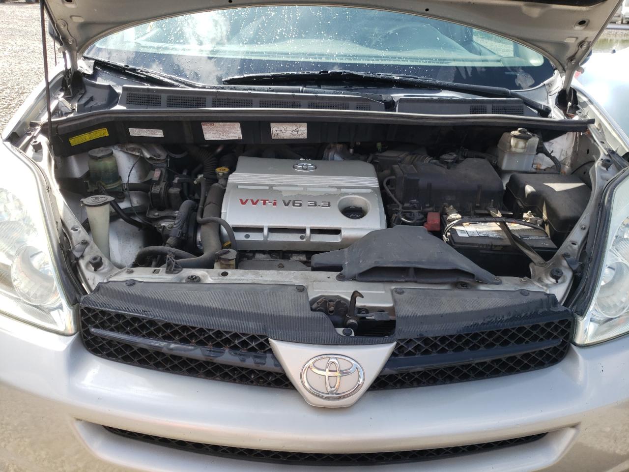 Photo 7 from auction – 2004 TOYOTA SIENNA LE with VIN 5TDBA23C04S013275