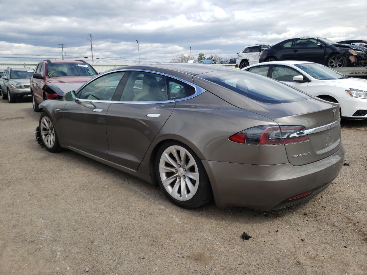 Photo 3 from auction – 2016 TESLA MODEL S with VIN 5YJSA1E25GF142457
