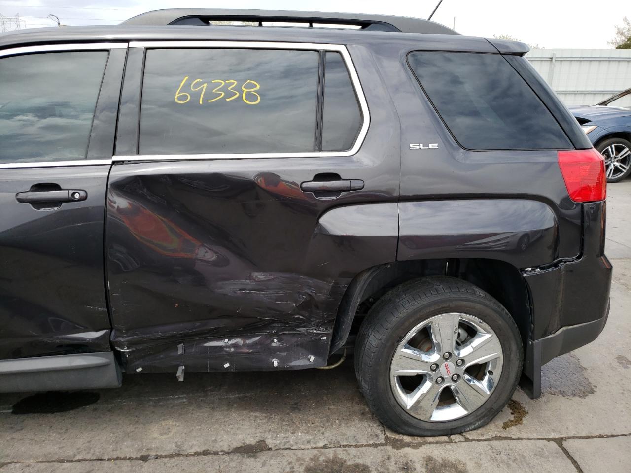Photo 9 from auction – 2015 GMC TERRAIN SL with VIN 2GKFLWE37F6142258