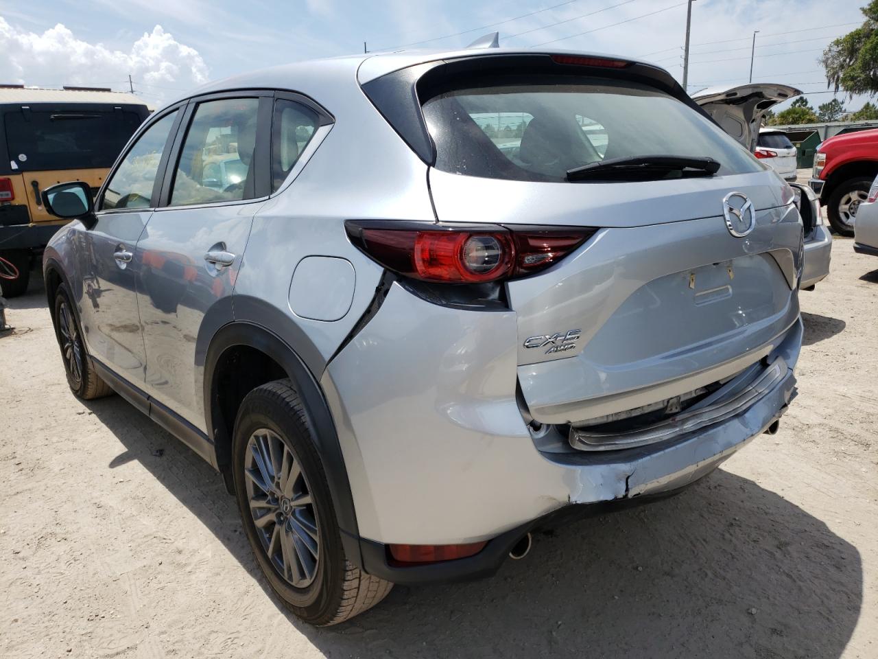 Photo 3 from auction – 2018 MAZDA CX-5 SPORT with VIN JM3KFBBM1J0465818