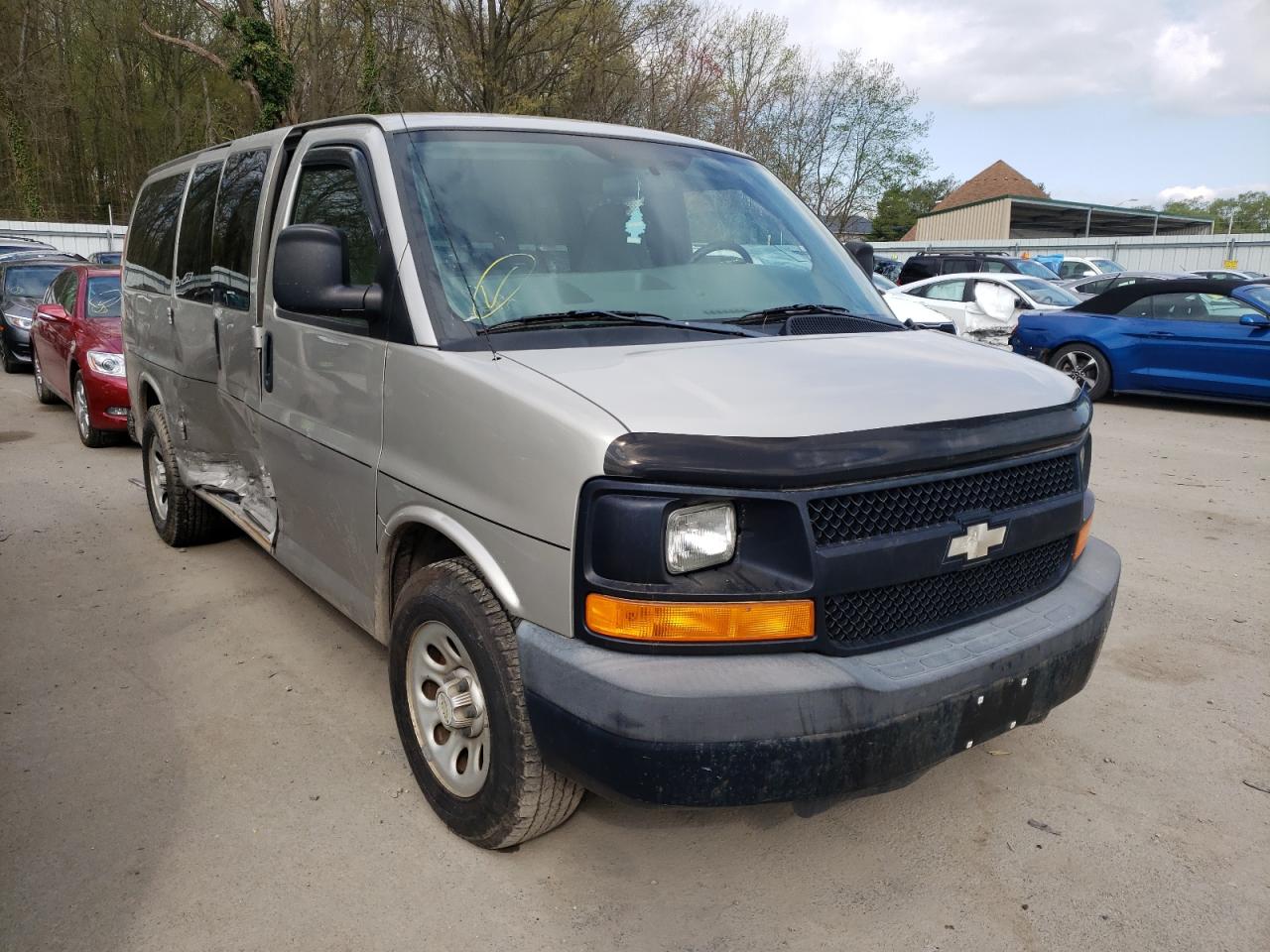 Photo 1 from auction – 2009 CHEVROLET EXPRESS G1 with VIN 1GNFG154891163176