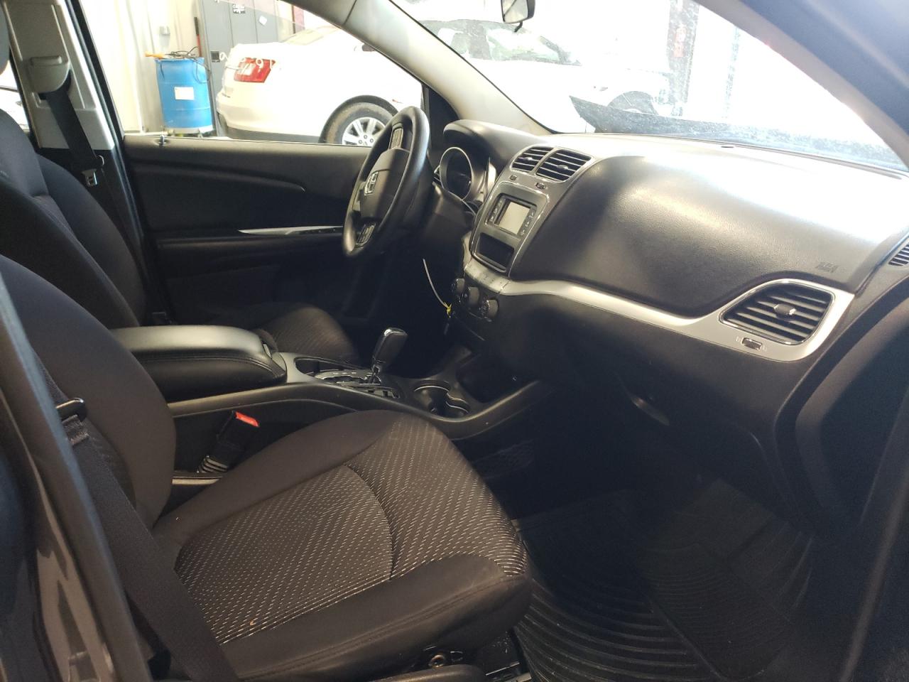 صورة رقم 5 من المزاد - 2014 DODGE JOURNEY SE مع VIN 3C4PDCAB4ET149848