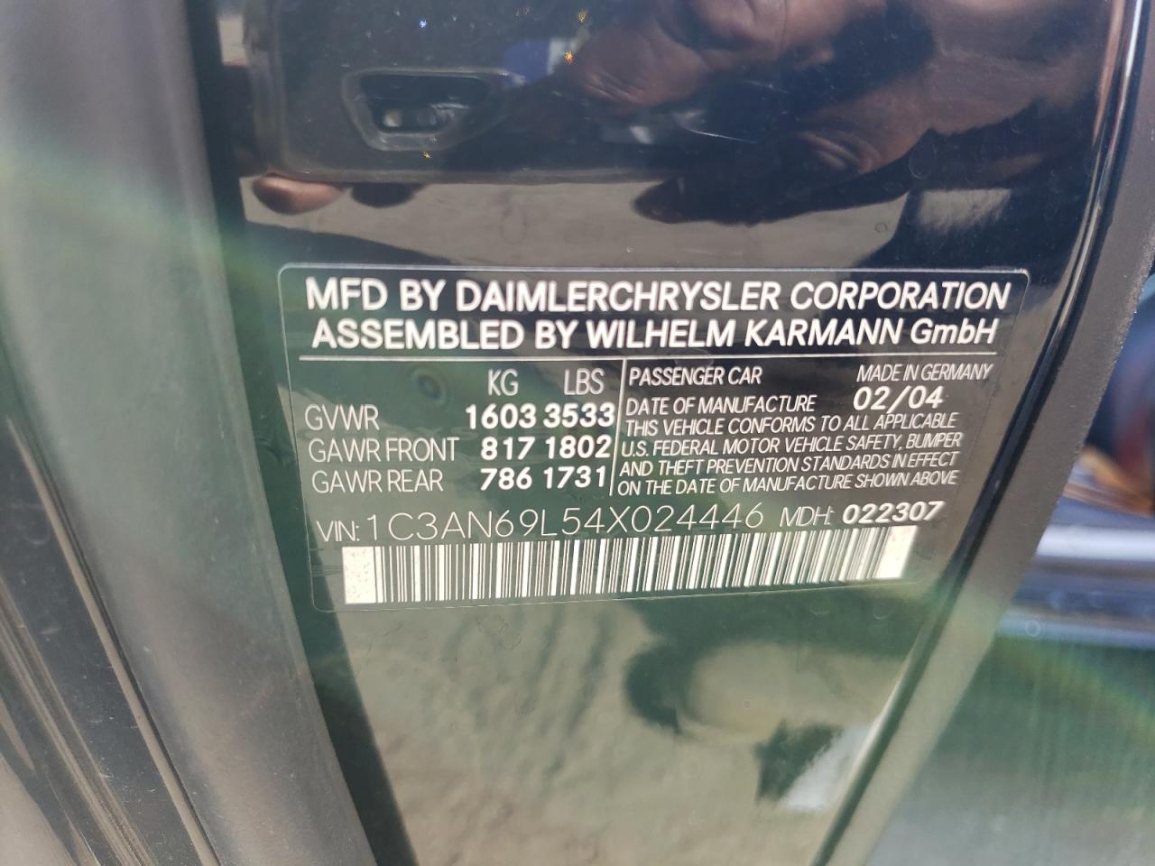 Photo 10 from auction – 2004 CHRYSLER CROSSFIRE with VIN 1C3AN69L54X024446