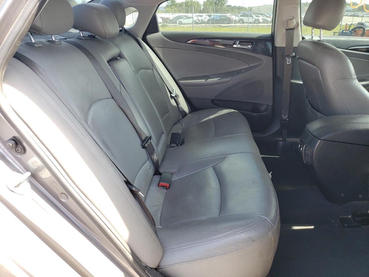 Photo 6 from auction – 2012 HYUNDAI SONATA with VIN 5NPEC4AB1CH372426
