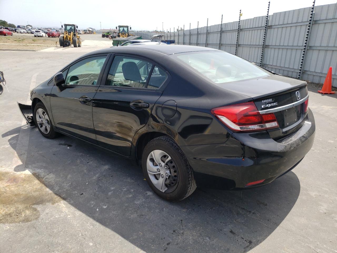 Photo 3 from auction – 2013 HONDA CIVIC LX with VIN 19XFB2F5XDE260342