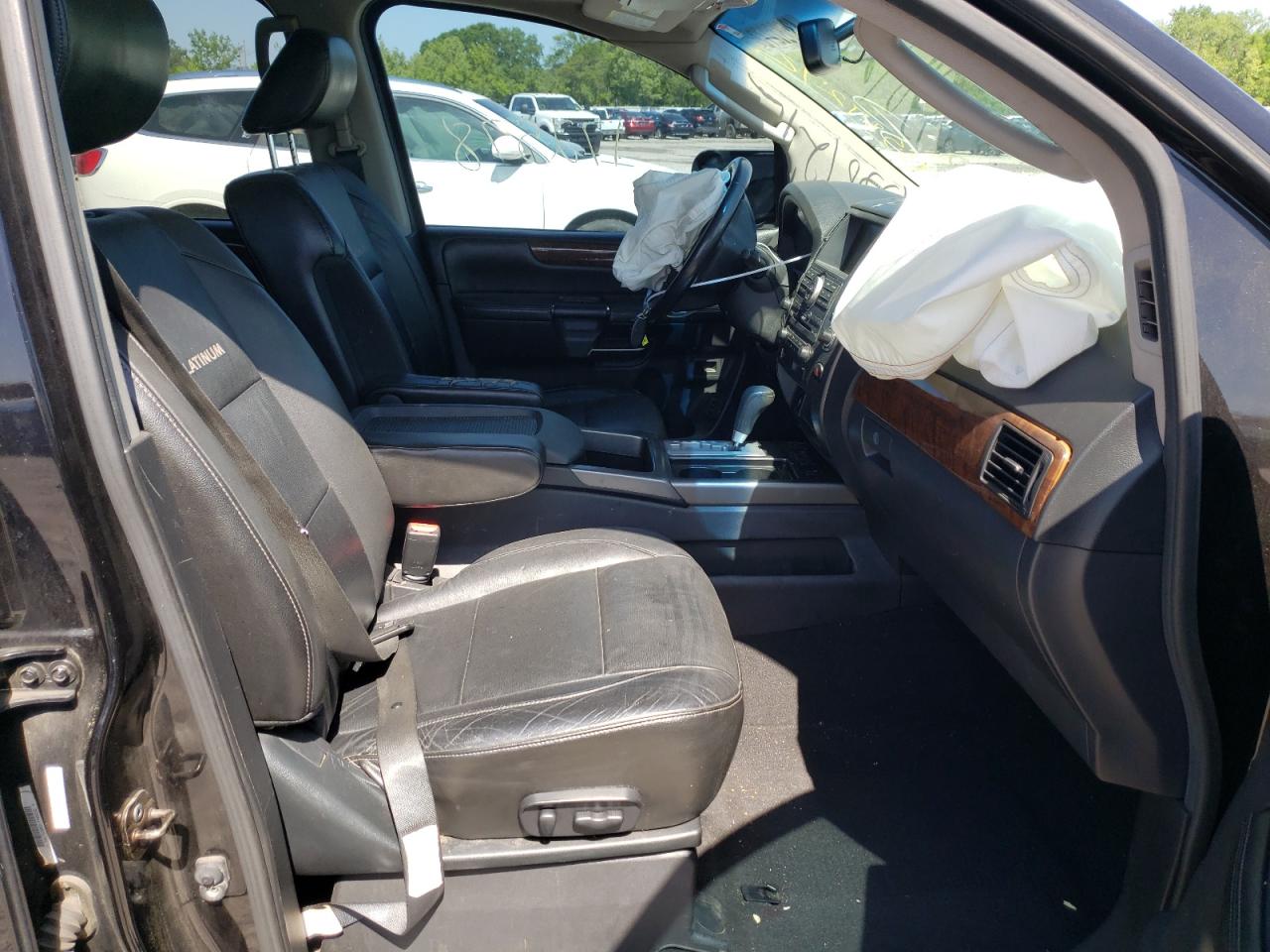 Photo 5 from auction – 2010 NISSAN ARMADA PLA with VIN 5N1AA0NF0AN607000