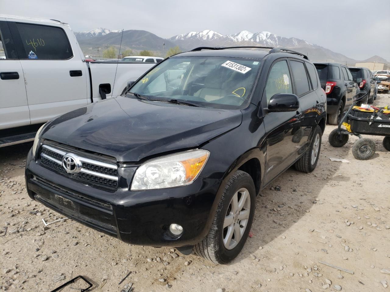 Photo 2 from auction – 2006 TOYOTA RAV4 LIMIT with VIN JTMZD31V366001480