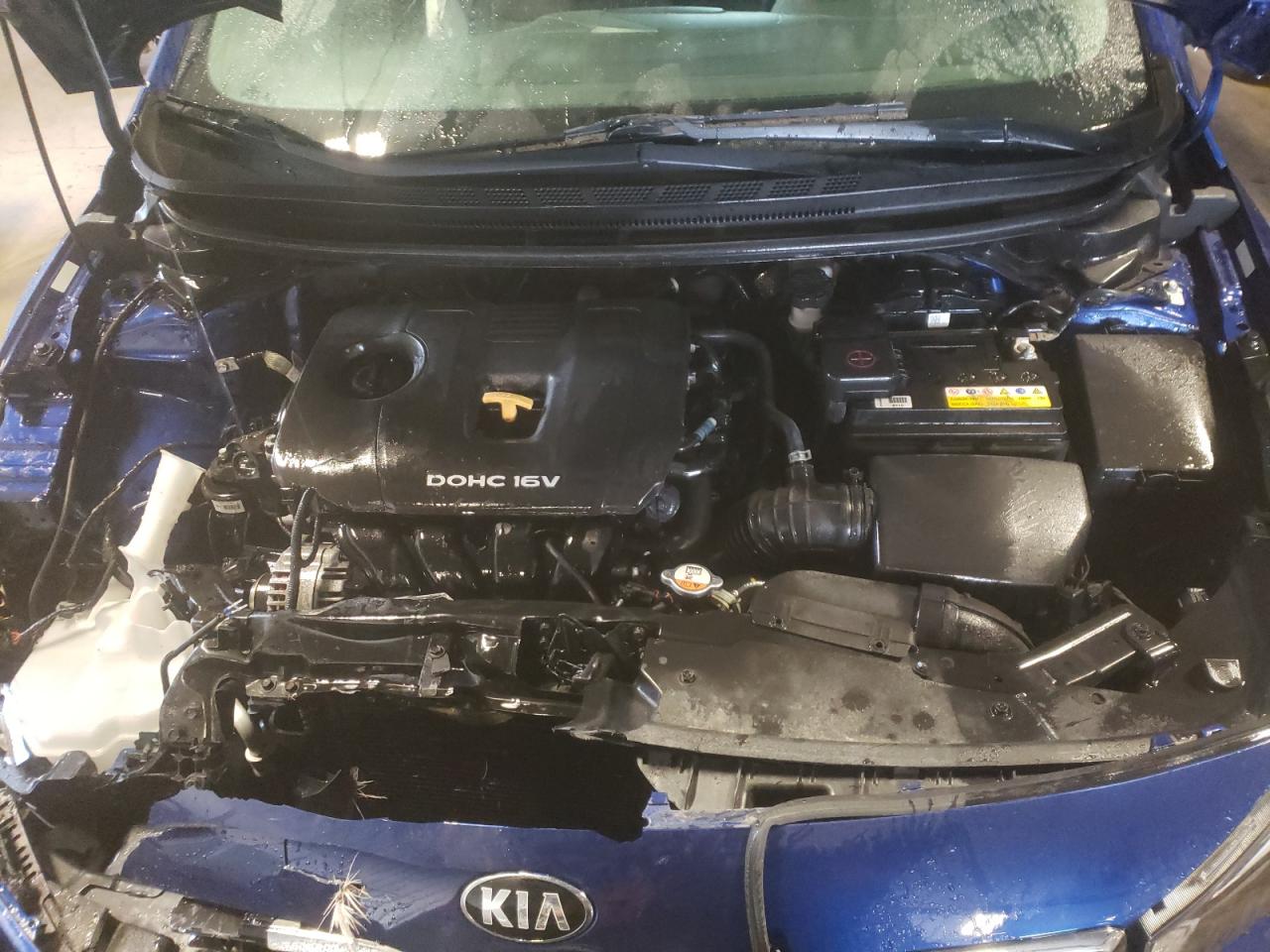 Foto 7 de la subasta – 2017 KIA FORTE LX con VIN 3KPFL4A74HE112274
