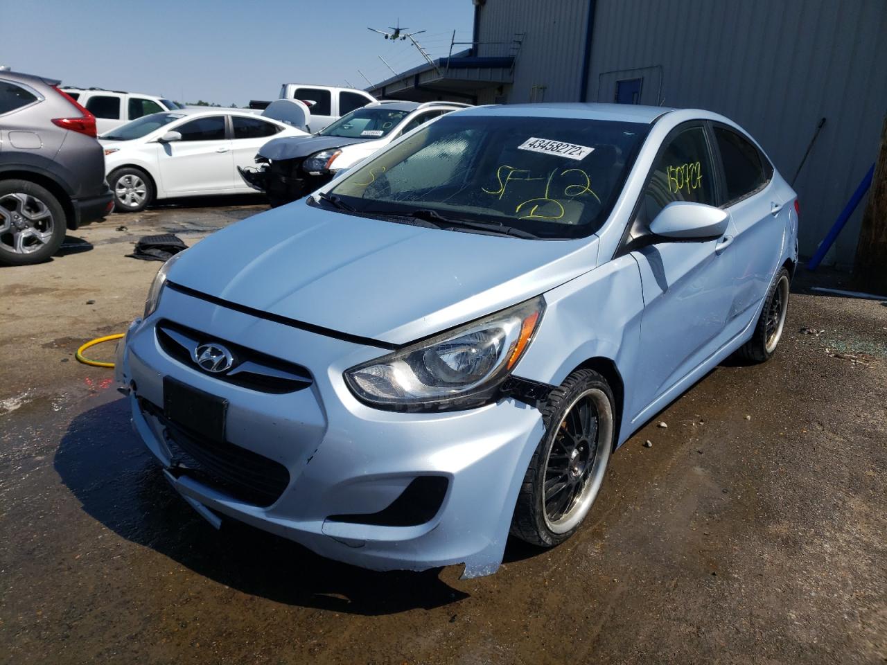 Photo 2 from auction – 2012 HYUNDAI ACCENT GLS with VIN KMHCU4AE3CU059877