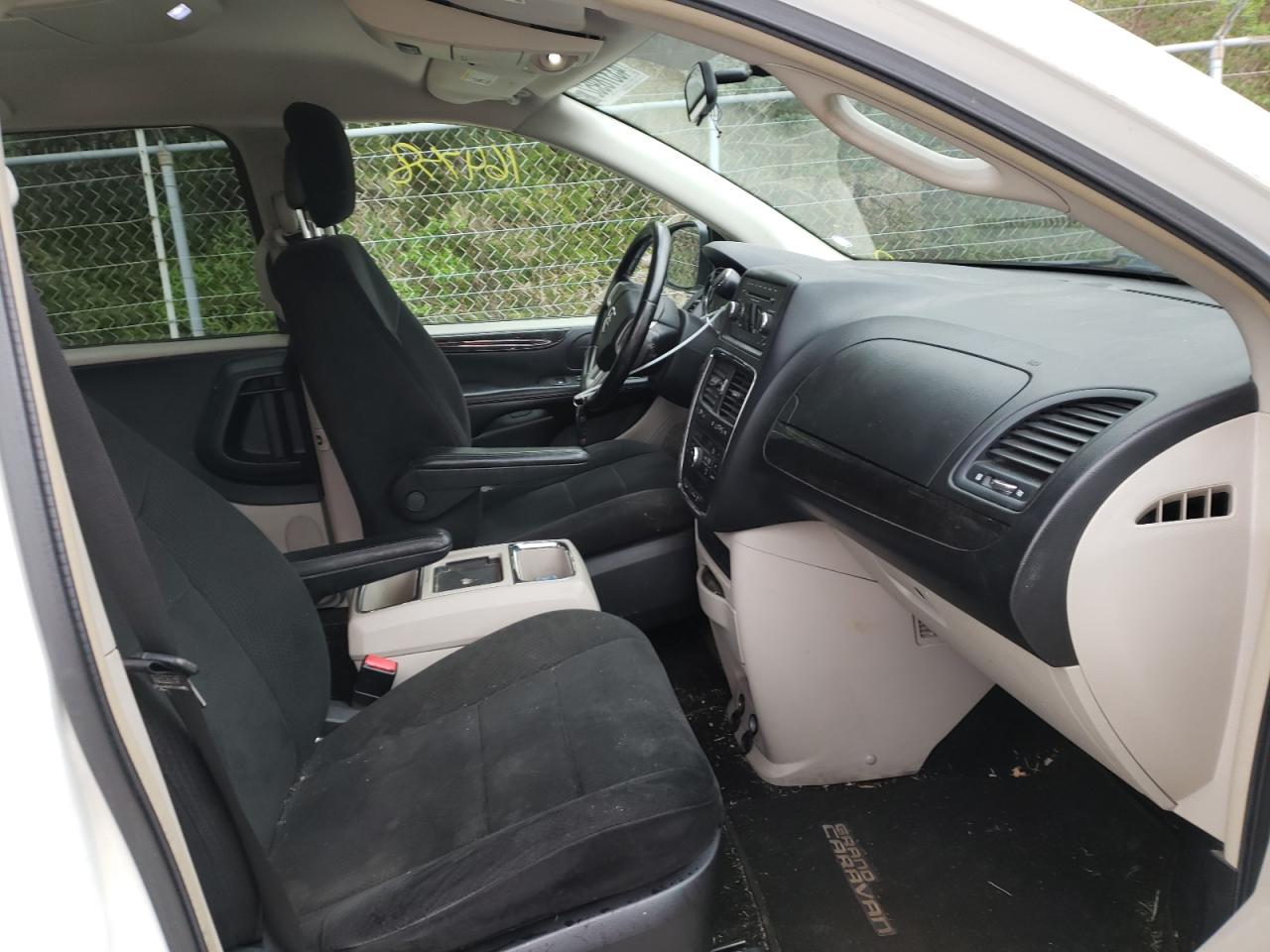 Photo 5 from auction – 2012 DODGE GRAND CARA with VIN 2C4RDGDG5CR107664
