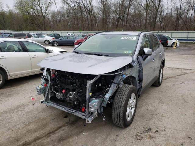 Photo 2 from auction – 2020 TOYOTA RAV4 XLE with VIN JTMP1RFV4LD058872