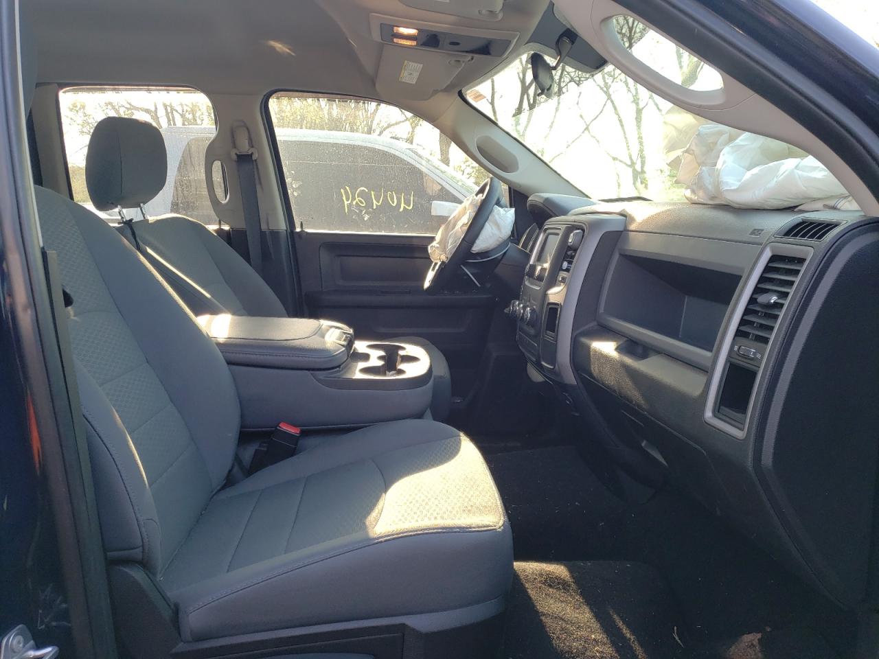Photo 5 from auction – 2017 RAM 1500 ST with VIN 1C6RR7FT6HS599761