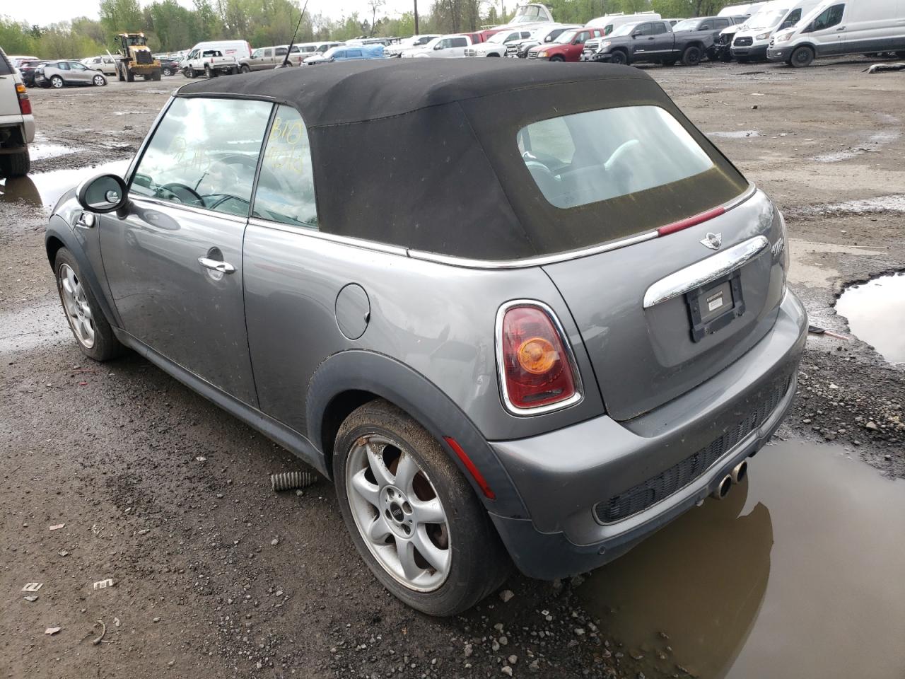 Photo 3 from auction – 2009 MINI COOPER S with VIN WMWMS33589TY07511