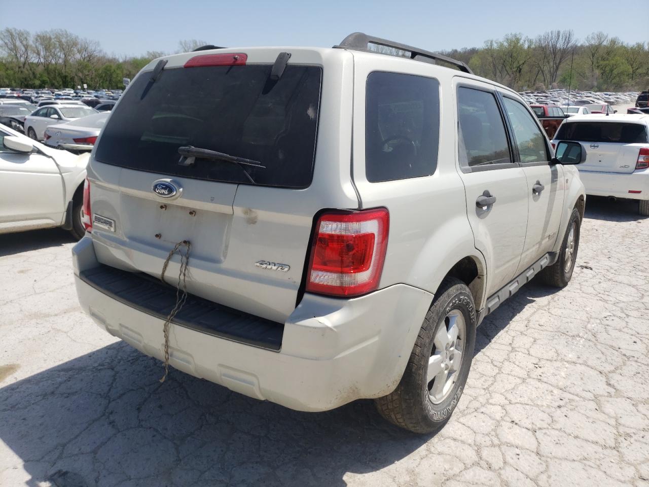 Photo 4 from auction – 2008 FORD ESCAPE XLT with VIN 1FMCU93188KE59640