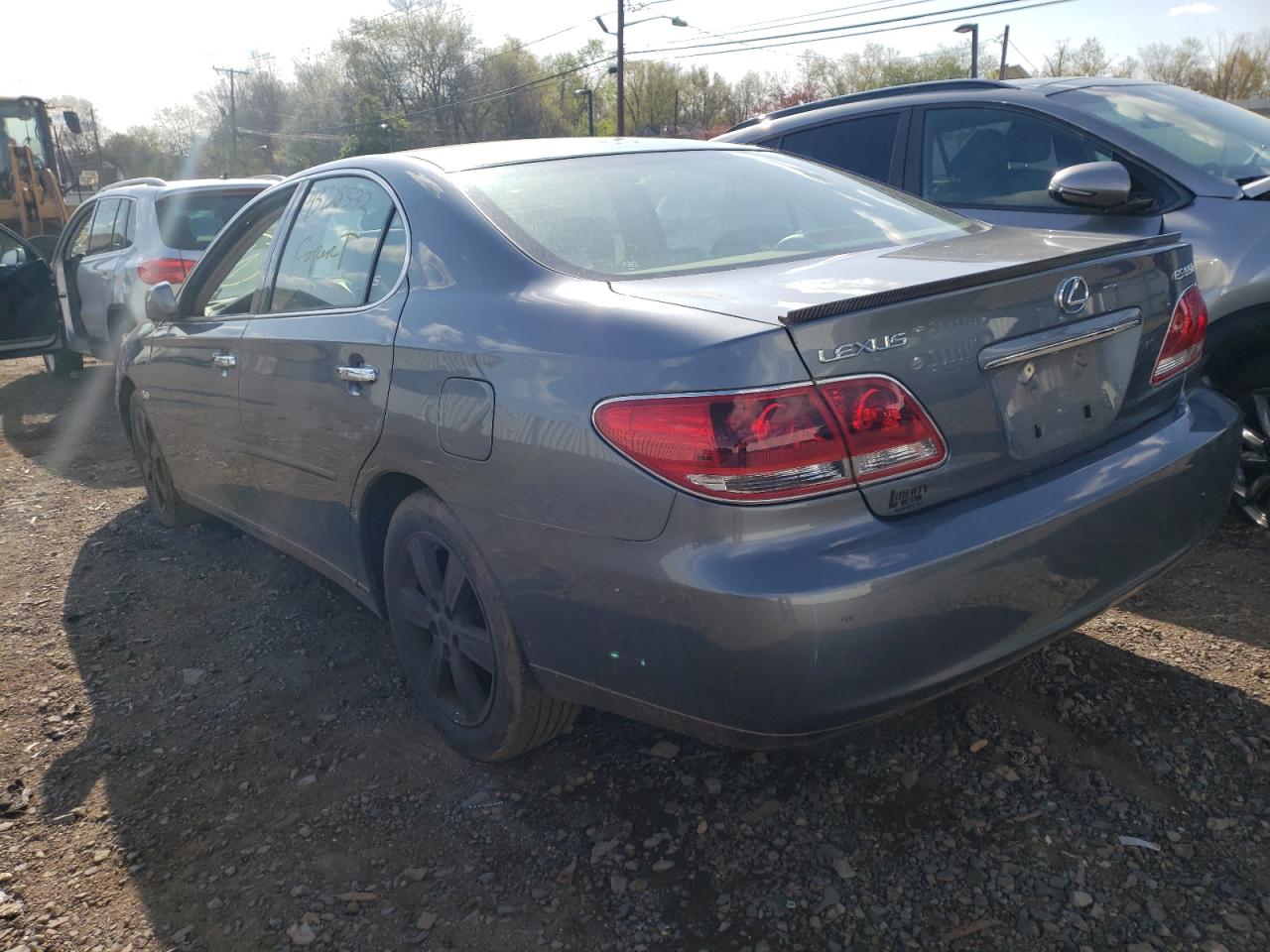 Photo 3 from auction – 2006 LEXUS ES 330 with VIN JTHBA30G365172442