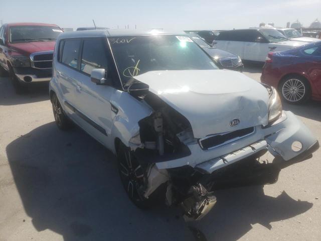 KIA SOUL + 2010 with VIN KNDJT2A25A7170578 - Photo from auction