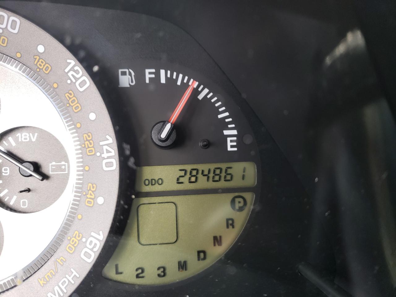 Photo 18 from auction – 2001 LEXUS IS 300 with VIN JTHBD182310019781