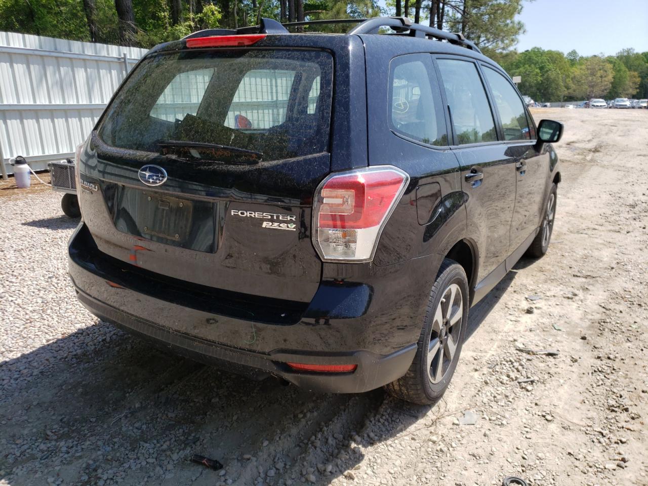 Zdjęcie 4 z aukcji – 2017 SUBARU FORESTER 2 z VIN JF2SJABC0HH469090
