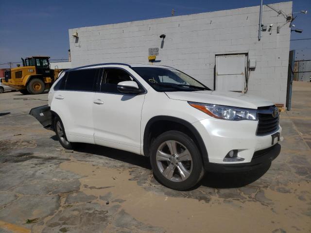 TOYOTA HIGHLANDER 2015 with VIN 5TDYKRFH1FS045856 - Photo from auction