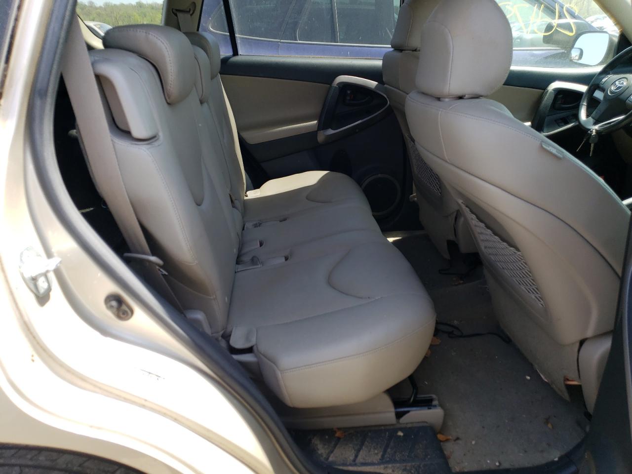 Photo 6 from auction – 2008 TOYOTA RAV4 LIMIT with VIN JTMBD31V886083727