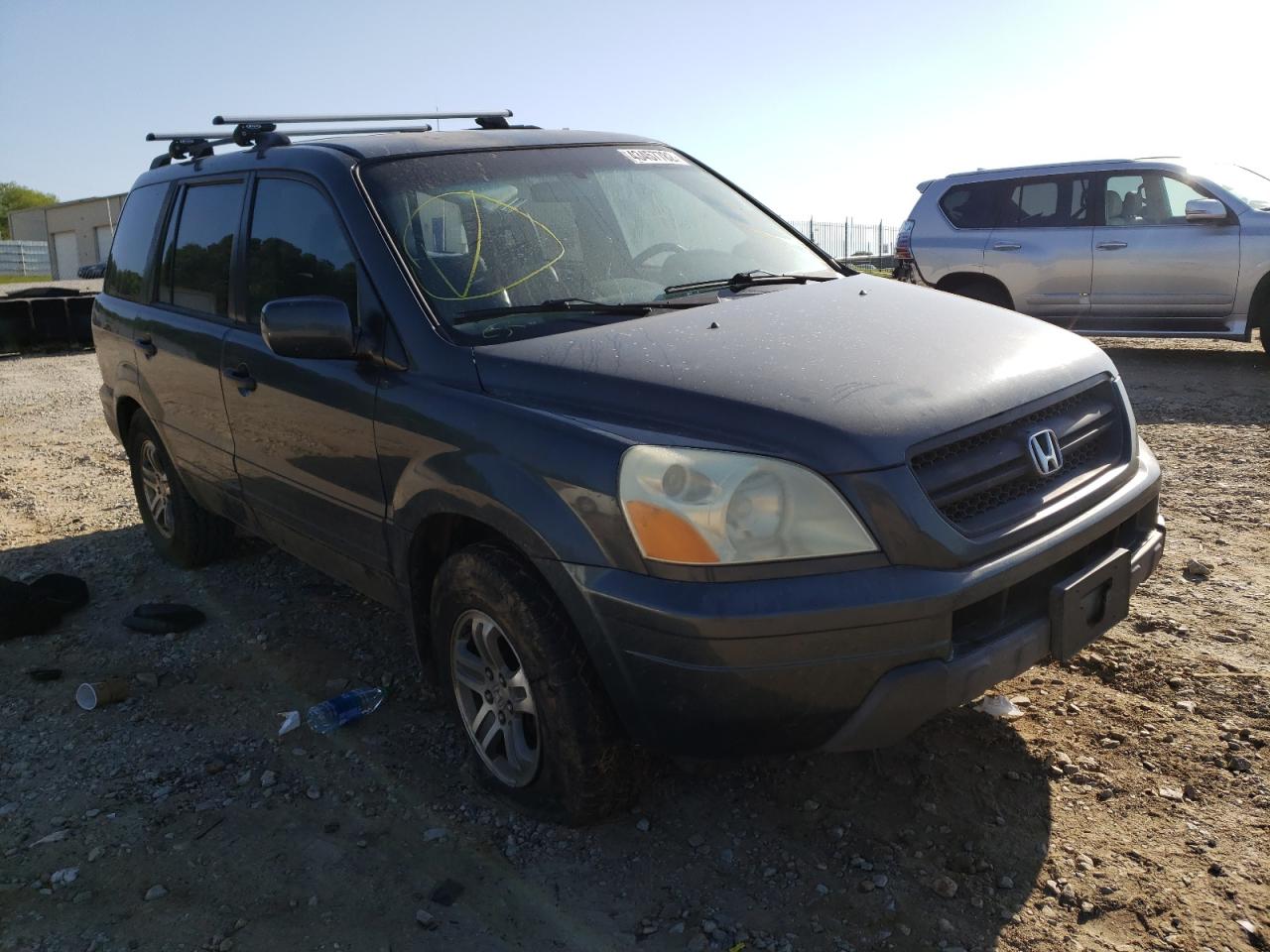 HONDA PILOT EXL 2004 with VIN 2HKYF18544H535901 - Photo from auction