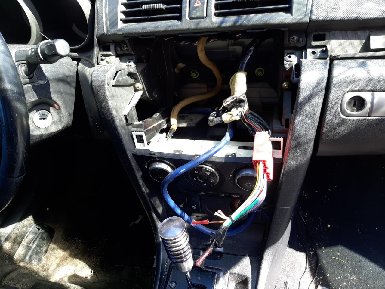 Photo 9 from auction – 2006 MAZDA 3 S with VIN JM1BK323761429974