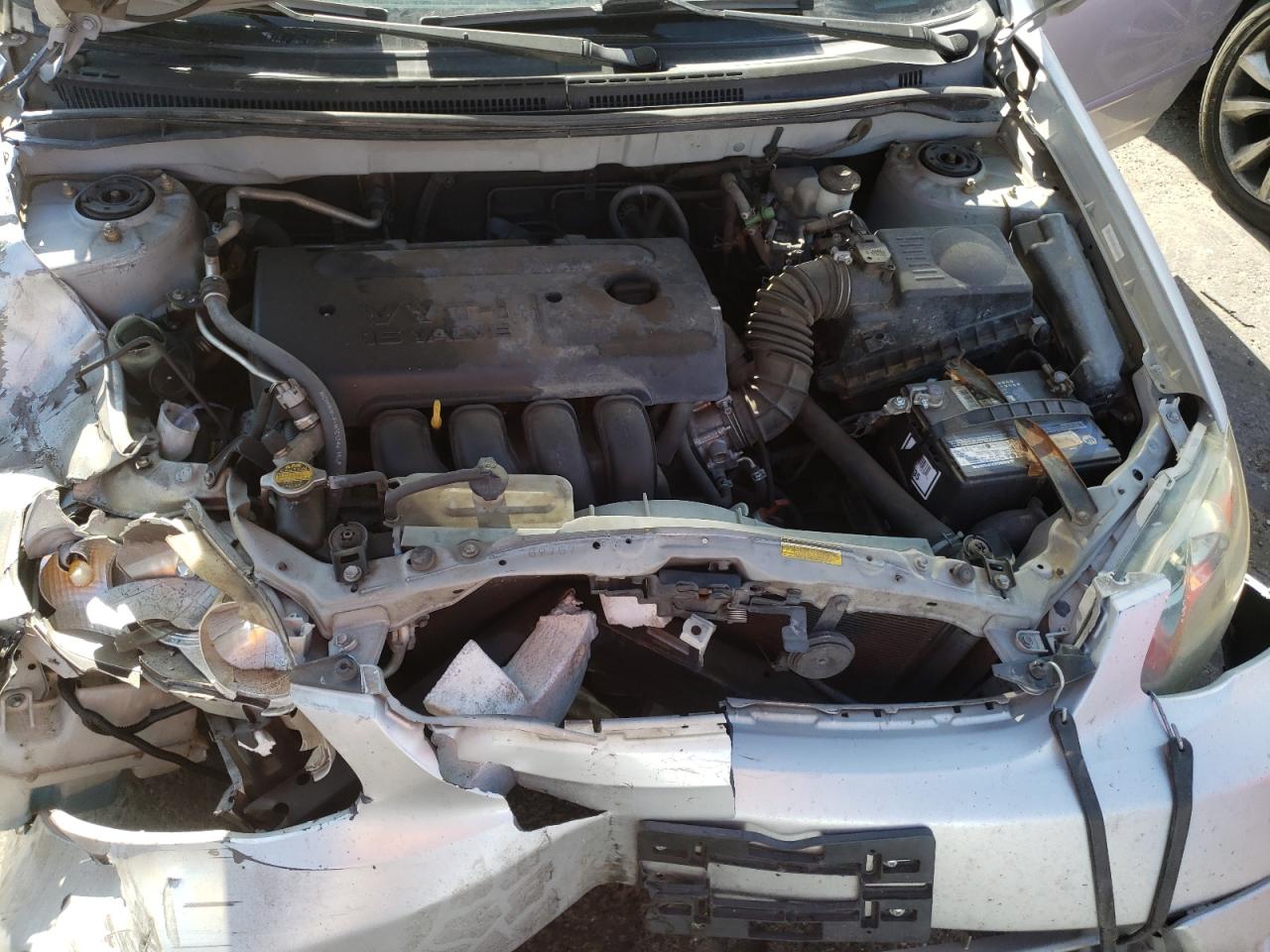 Photo 7 from auction – 2005 TOYOTA COROLLA CE with VIN 1NXBR32E05Z522888