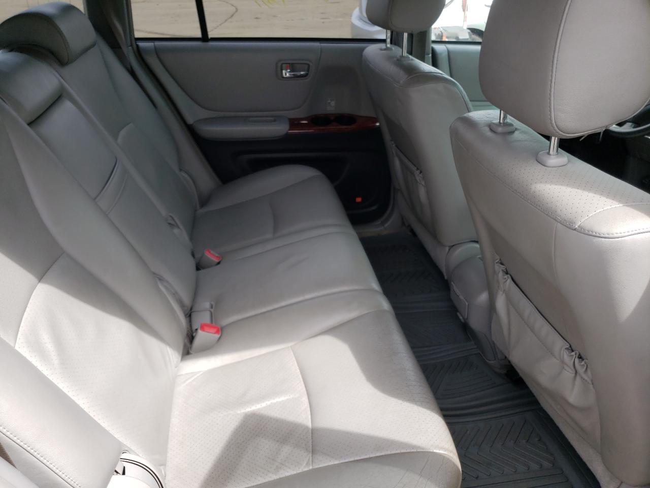 Photo 6 from auction – 2006 TOYOTA HIGHLANDER with VIN JTEEP21A260155531