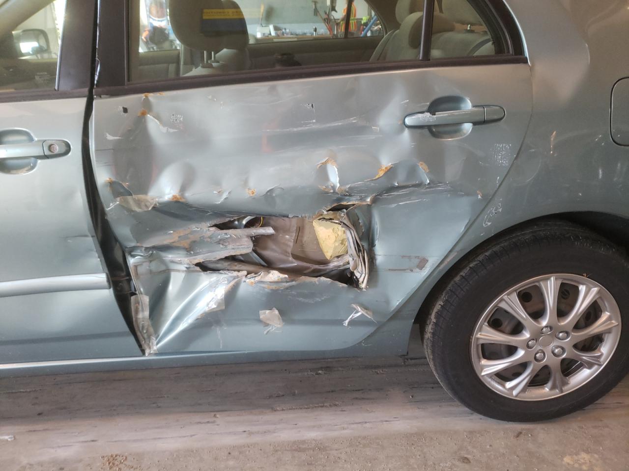 Photo 9 from auction – 2006 TOYOTA COROLLA CE with VIN 2T1BR32E06C617910