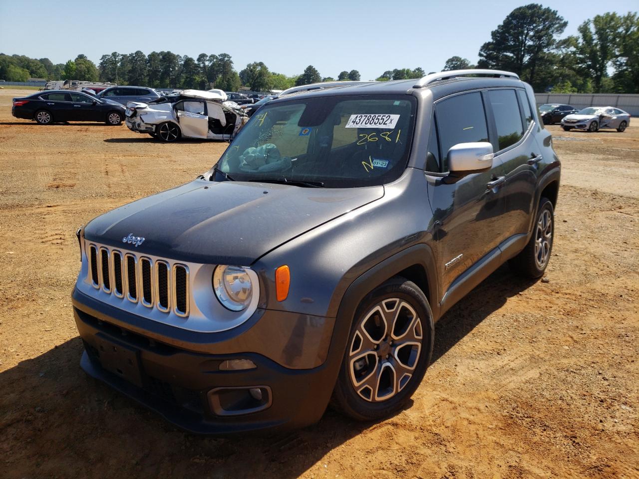 Photo 2 from auction – 2017 JEEP RENEGADE L with VIN ZACCJADB9HPF12681