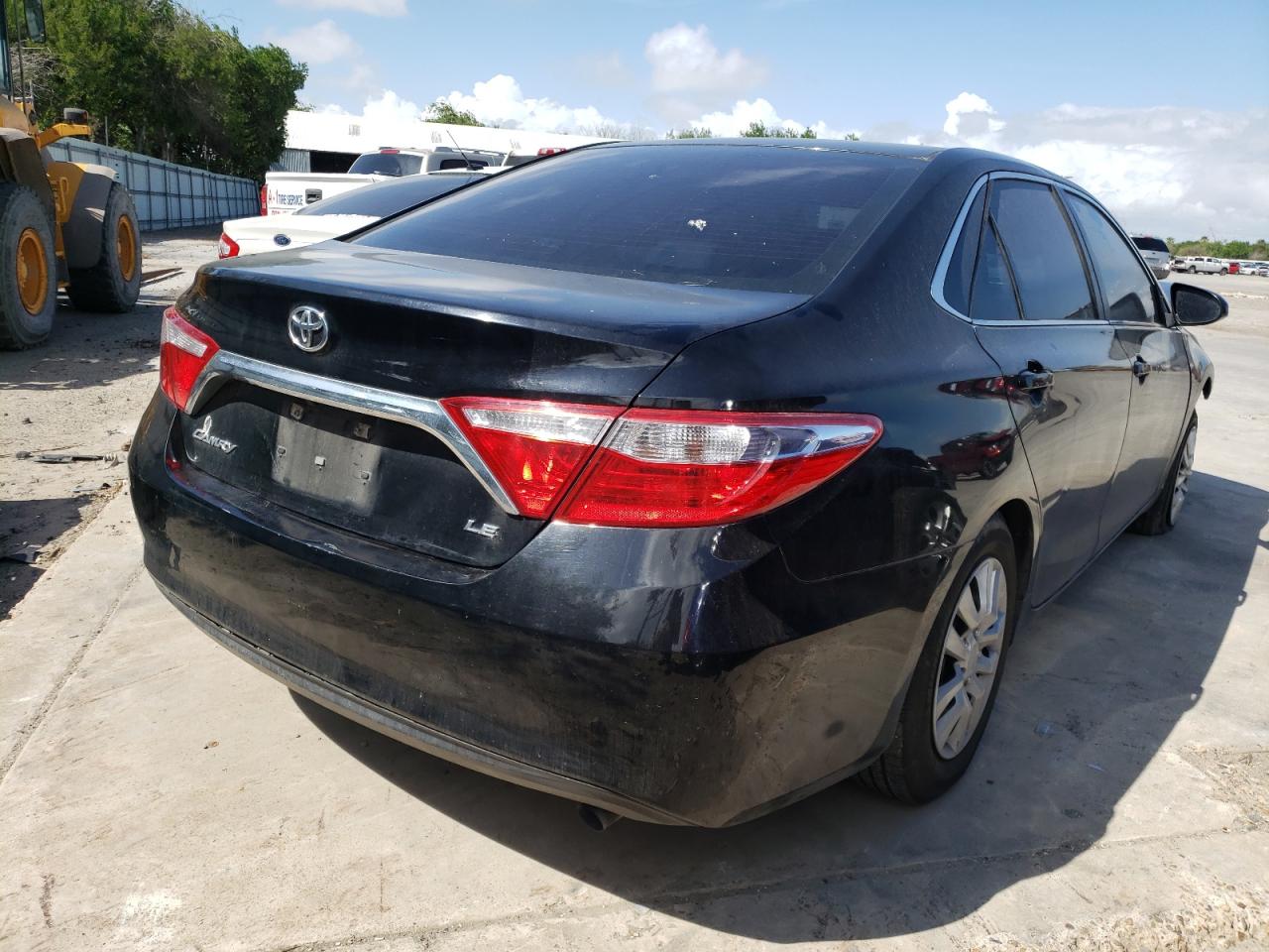 Photo 4 from auction – 2015 TOYOTA CAMRY LE with VIN 4T1BF1FK2FU033536
